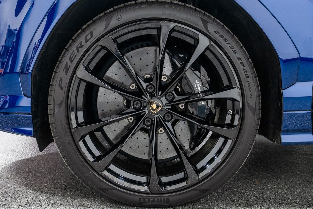 2019 Lamborghini Urus