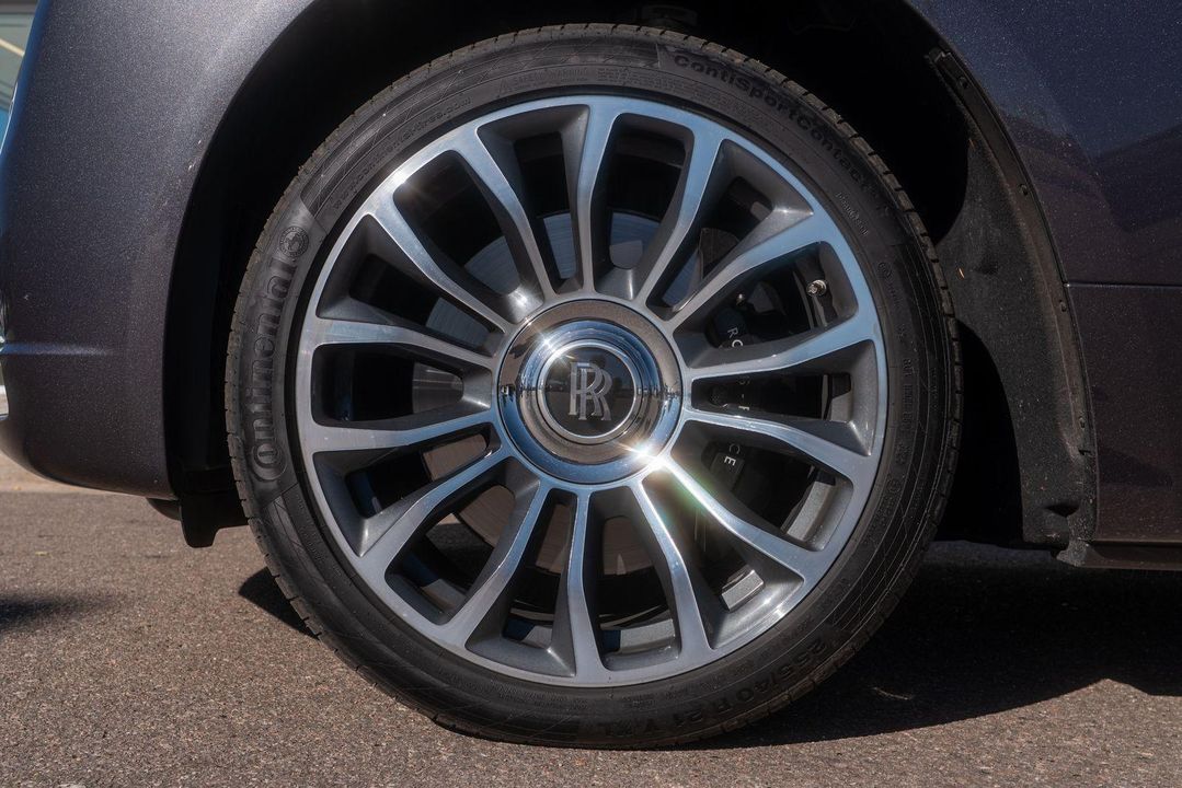 2017 Rolls-Royce Dawn