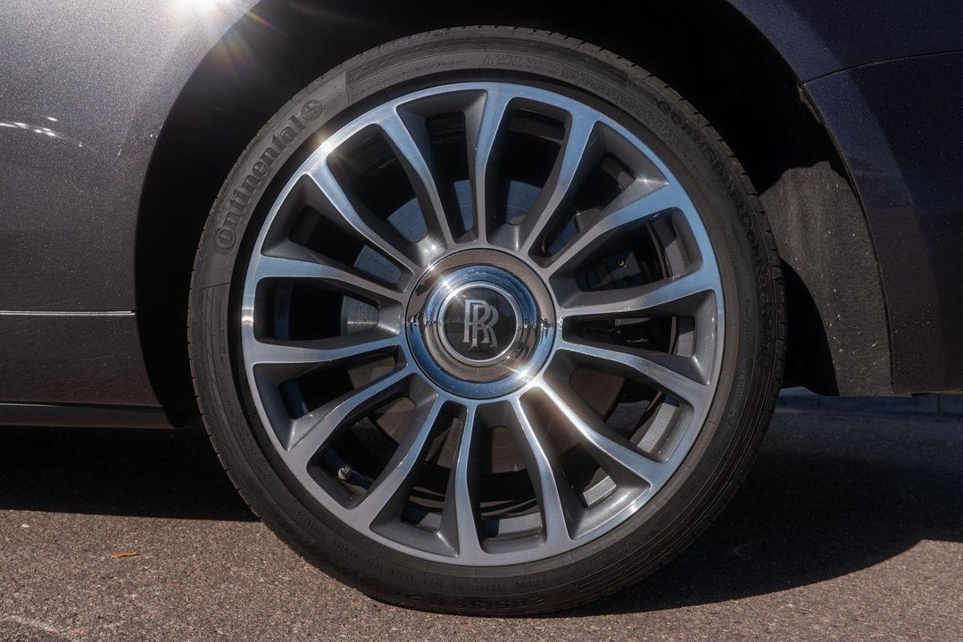 2017 Rolls-Royce Dawn