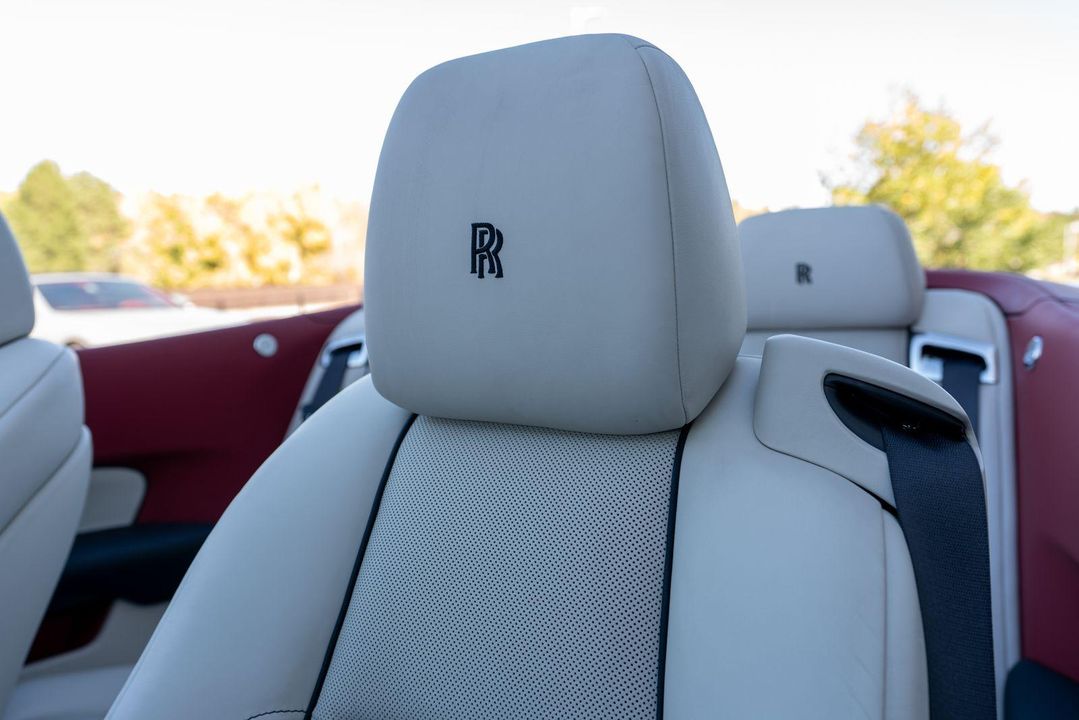2017 Rolls-Royce Dawn
