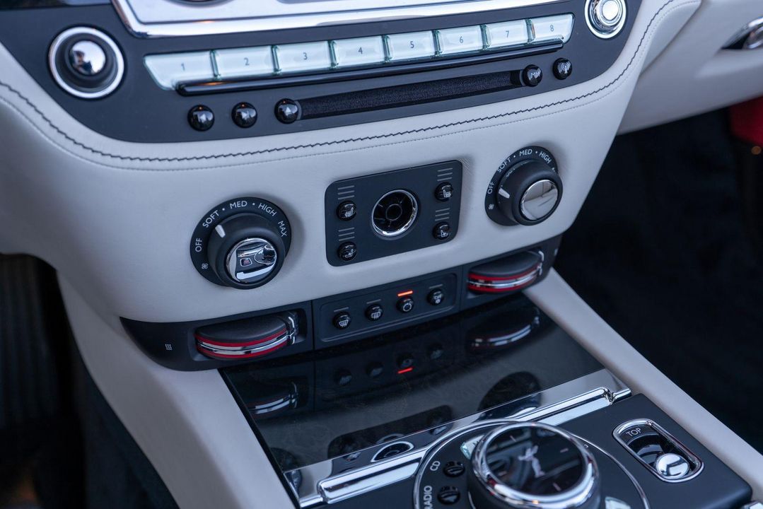 2017 Rolls-Royce Dawn