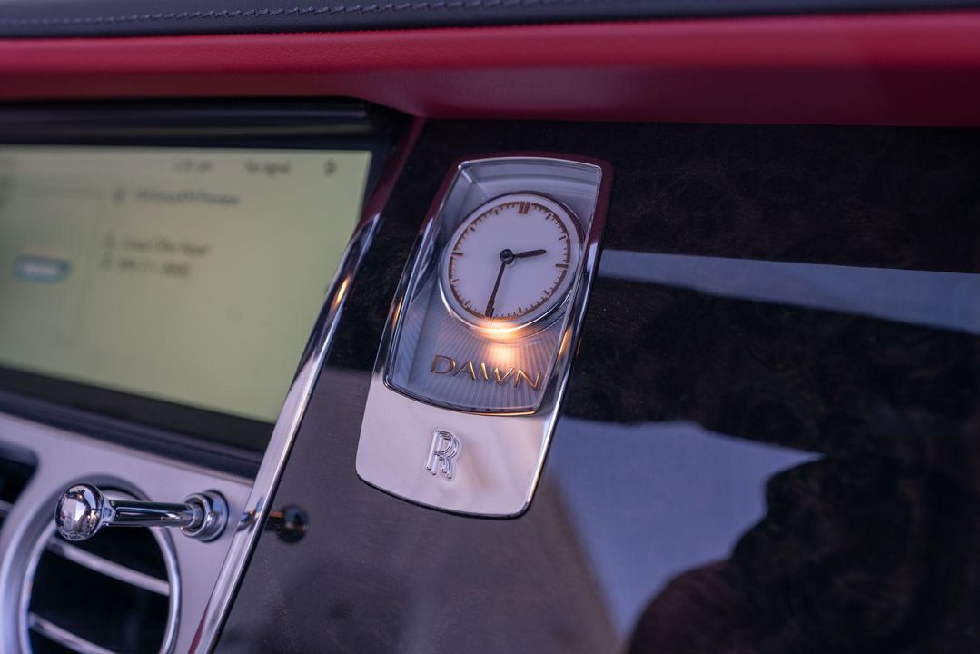 2017 Rolls-Royce Dawn