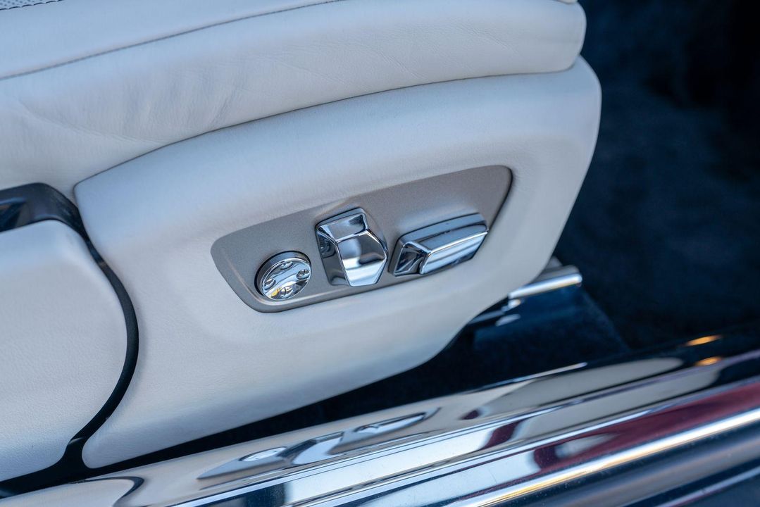 2017 Rolls-Royce Dawn