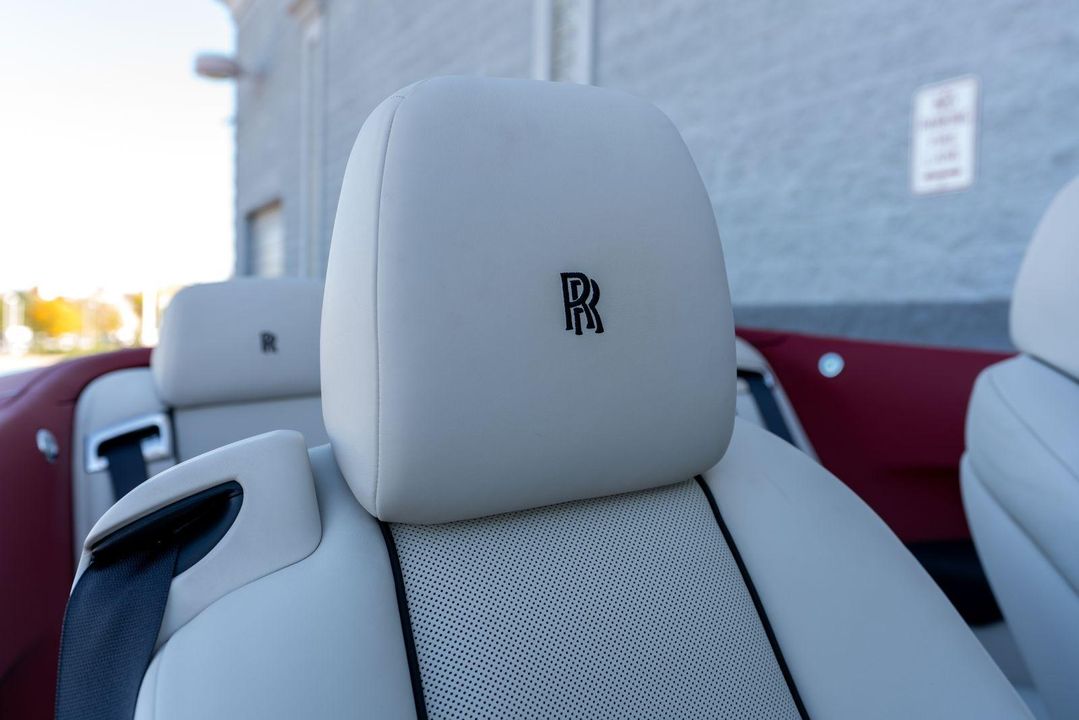 2017 Rolls-Royce Dawn