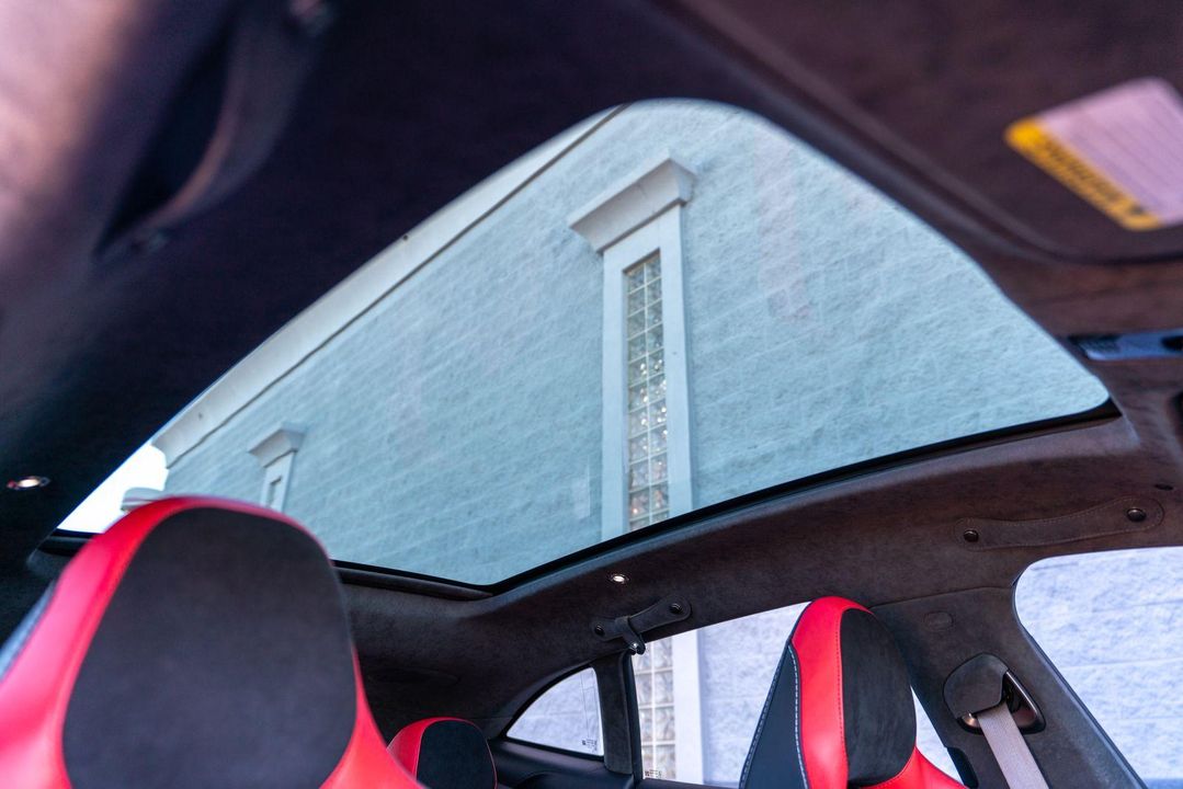 2023 Aston Martin DBX