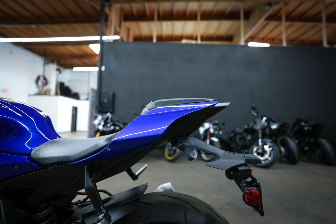 2023 Yamaha YZF-R1