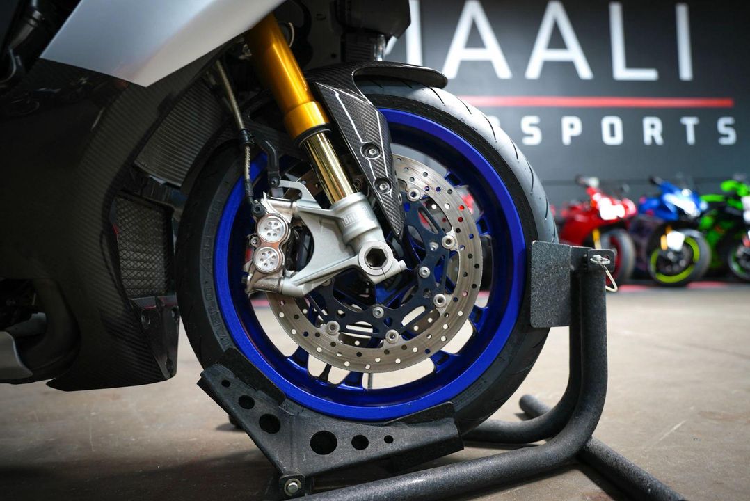 2016 Yamaha YZF-R1M