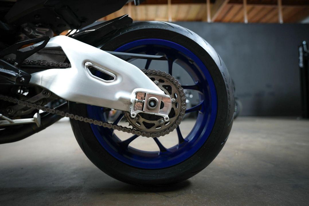 2016 Yamaha YZF-R1M
