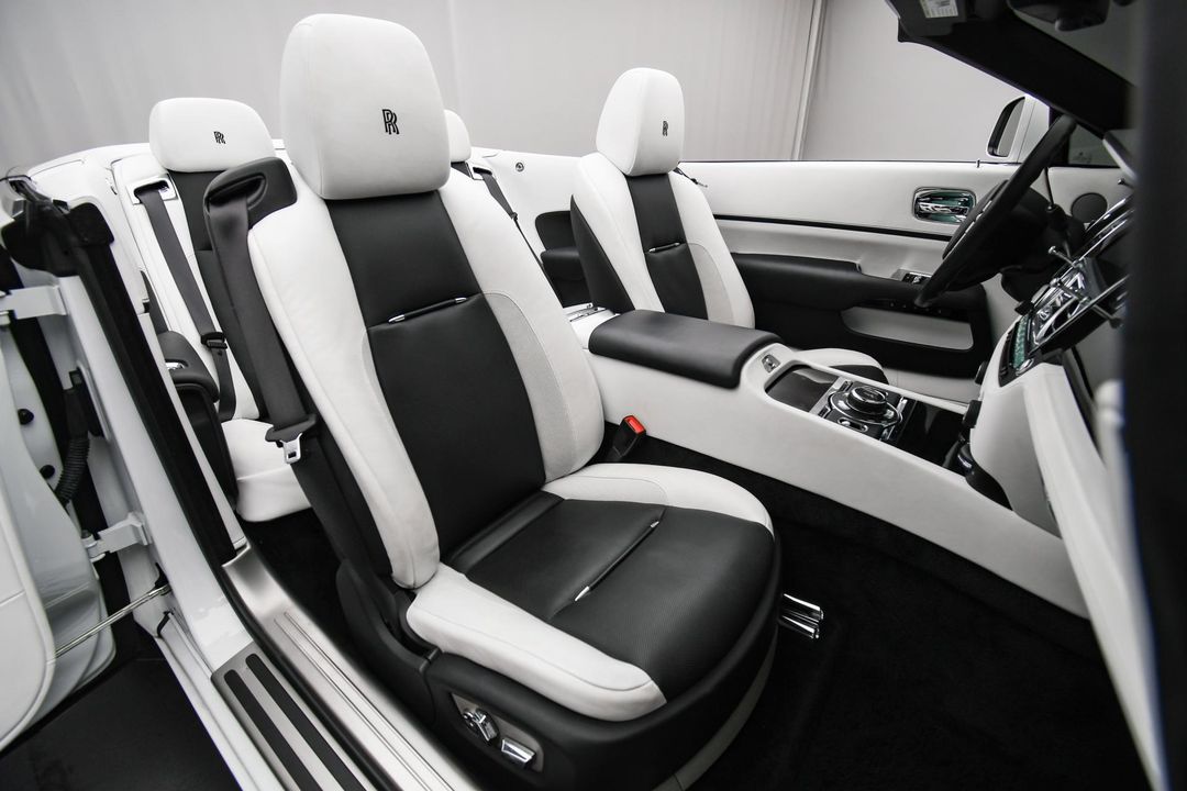 2021 Rolls-Royce Dawn
