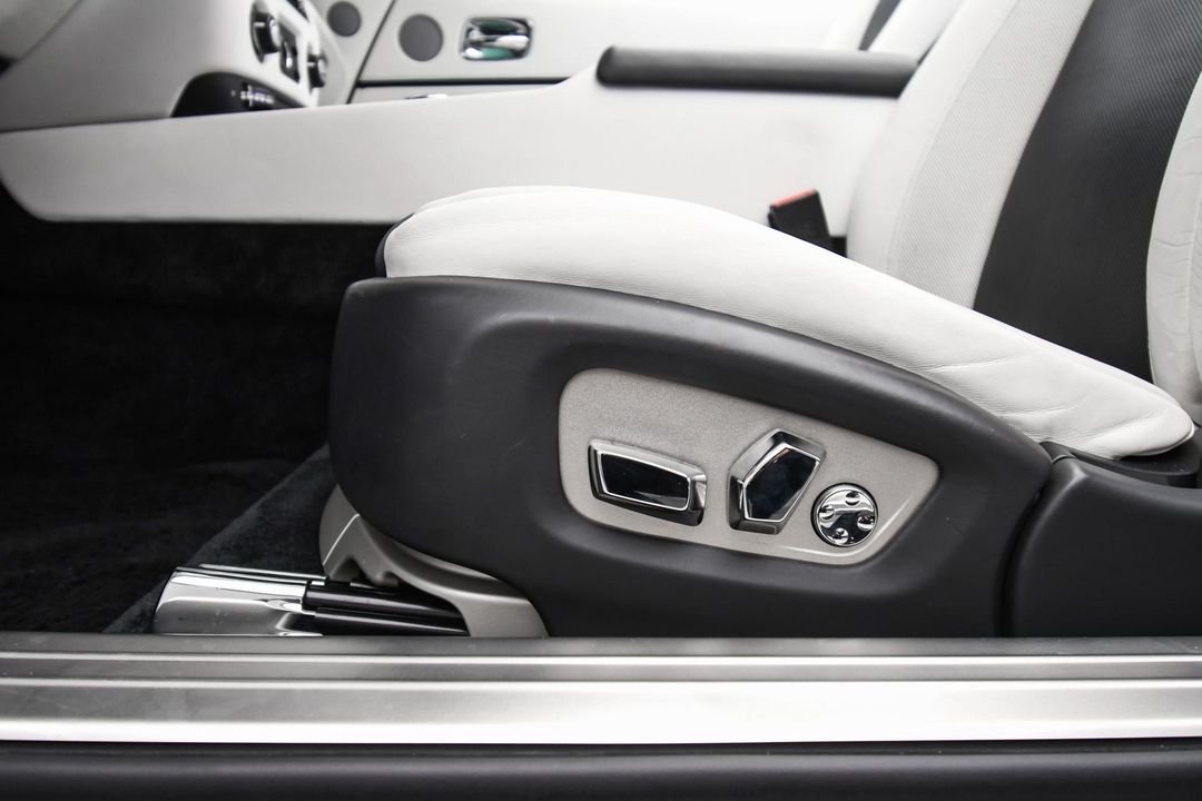 2021 Rolls-Royce Dawn