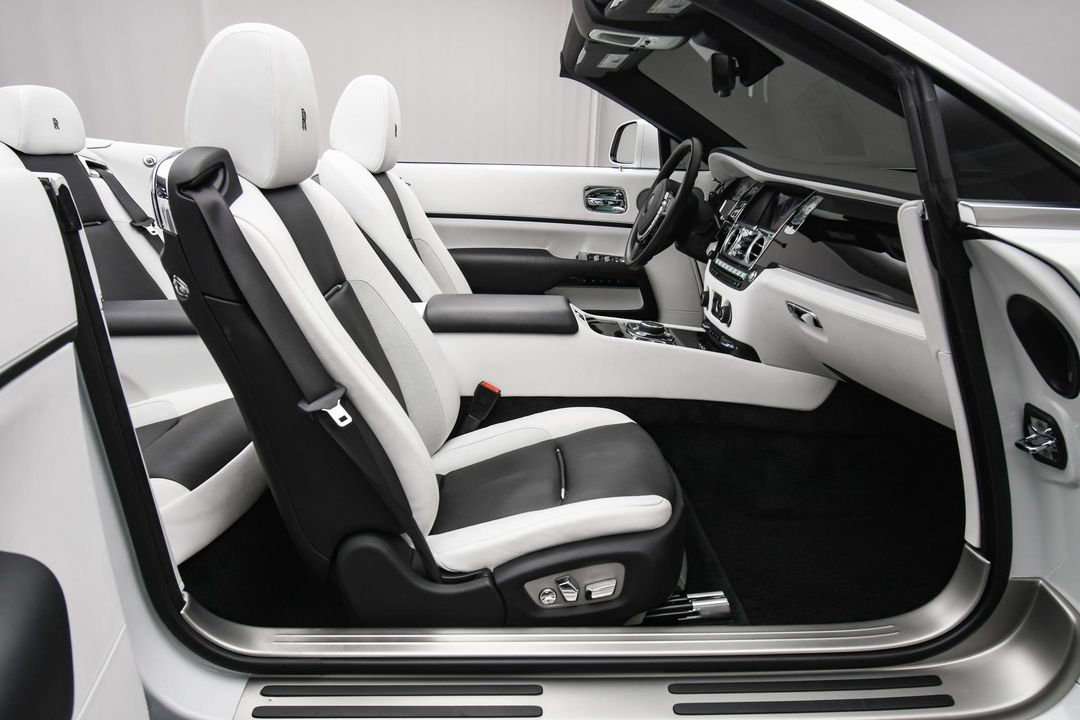 2021 Rolls-Royce Dawn