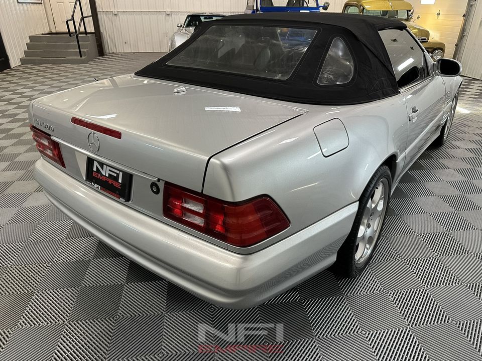 2002 Mercedes-Benz SL-Class