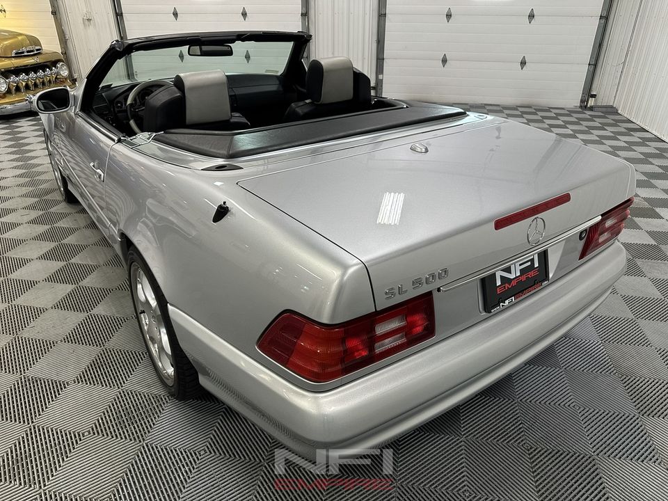 2002 Mercedes-Benz SL-Class