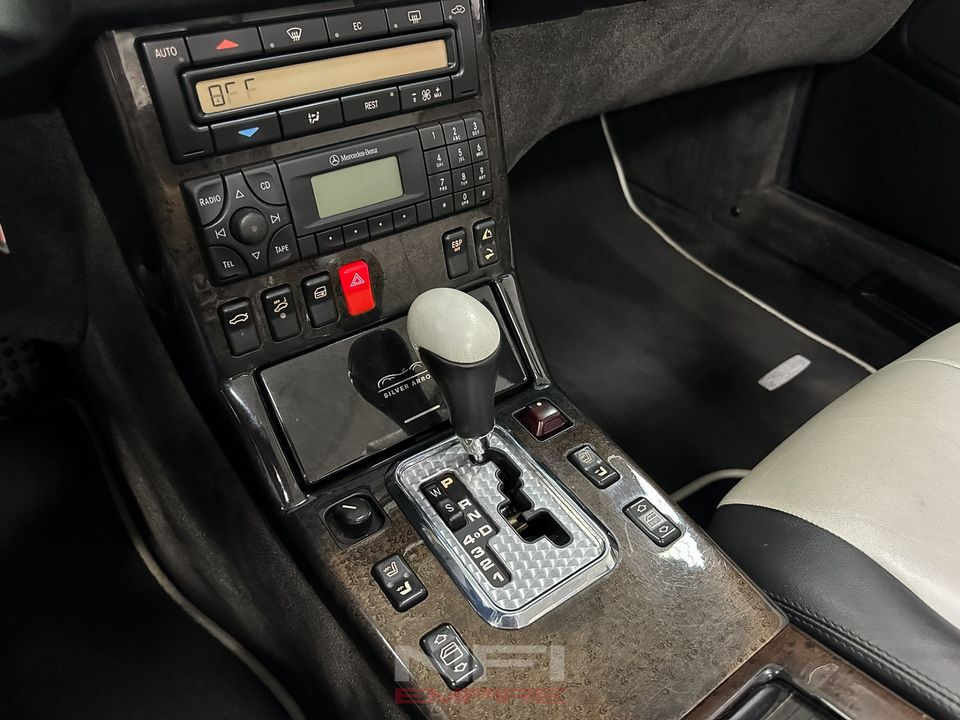 2002 Mercedes-Benz SL-Class