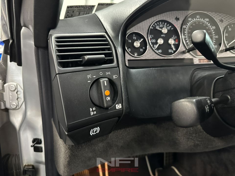 2002 Mercedes-Benz SL-Class