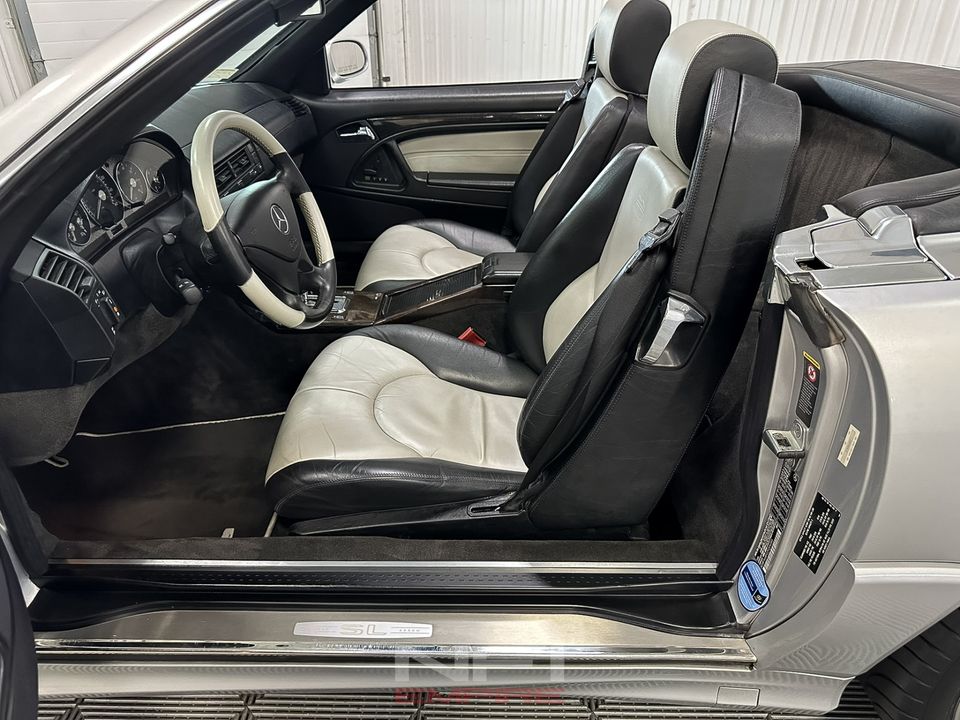 2002 Mercedes-Benz SL-Class