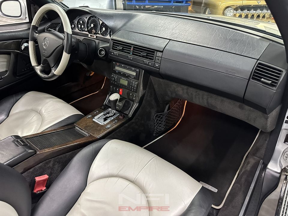 2002 Mercedes-Benz SL-Class