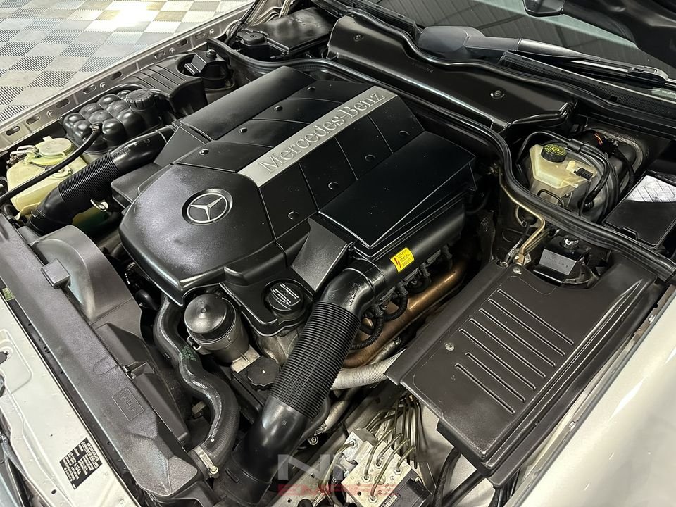 2002 Mercedes-Benz SL-Class