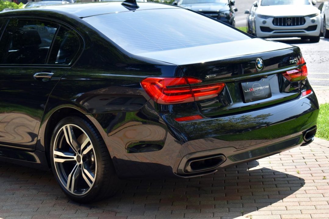 2017 BMW 750i xDrive M-Sport Nav AWD MSRP $114,545.00