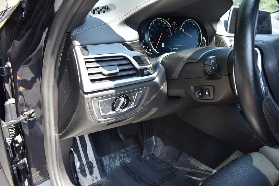 2017 BMW 750i xDrive M-Sport Nav AWD MSRP $114,545.00
