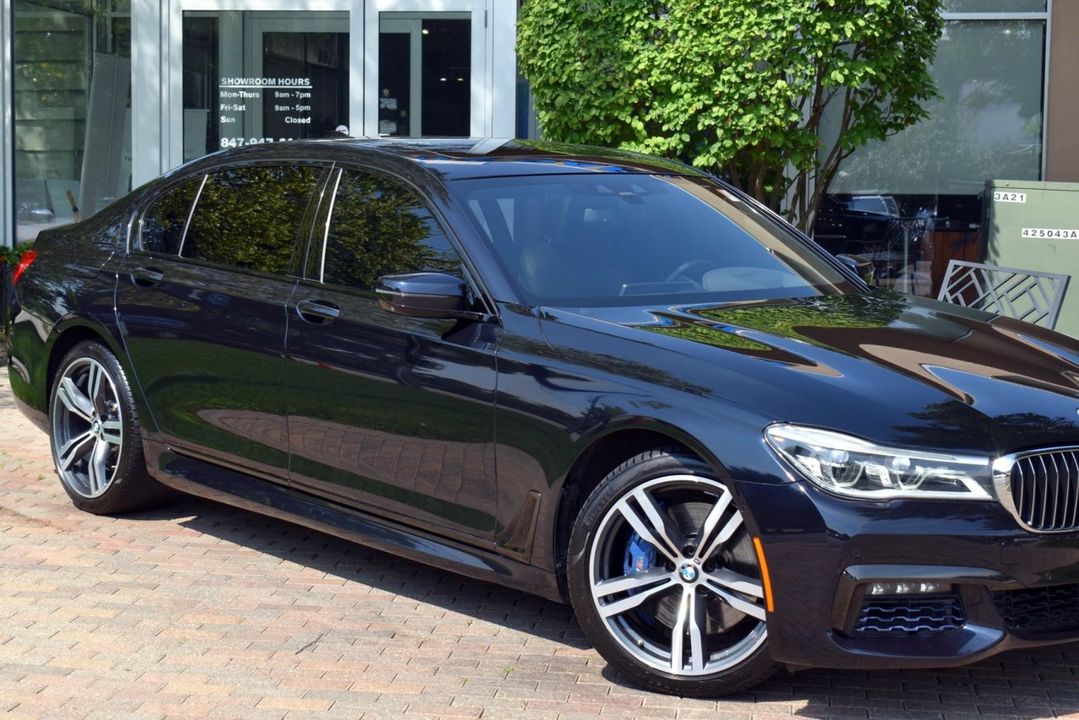 2017 BMW 750i xDrive M-Sport Nav AWD MSRP $114,545.00