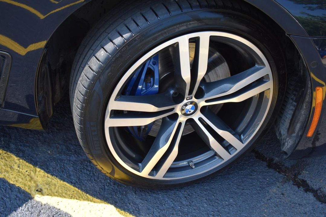 2017 BMW 750i xDrive M-Sport Nav AWD MSRP $114,545.00