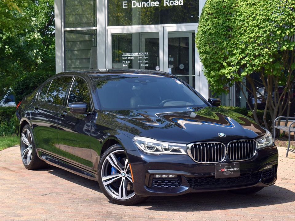 2017 BMW 750i xDrive M-Sport Nav AWD MSRP $114,545.00