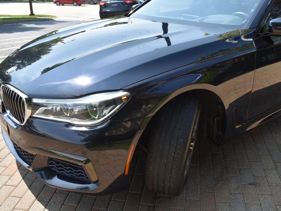 2017 BMW 750i xDrive M-Sport Nav AWD MSRP $114,545.00