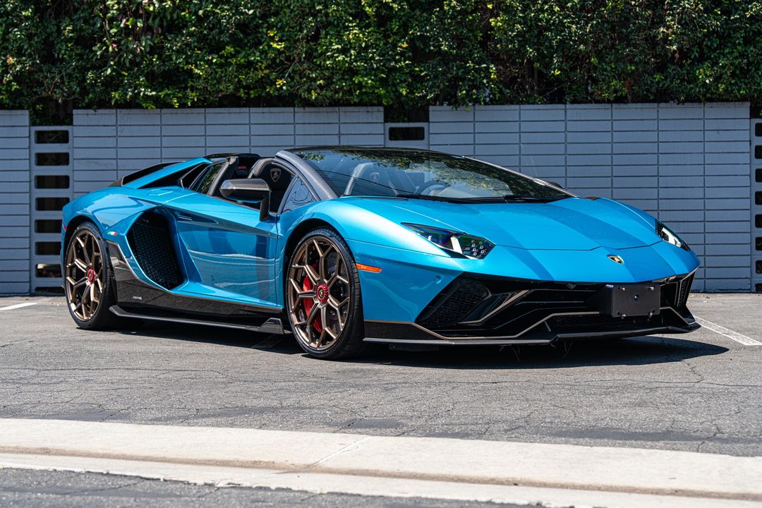 2022 Lamborghini Aventador