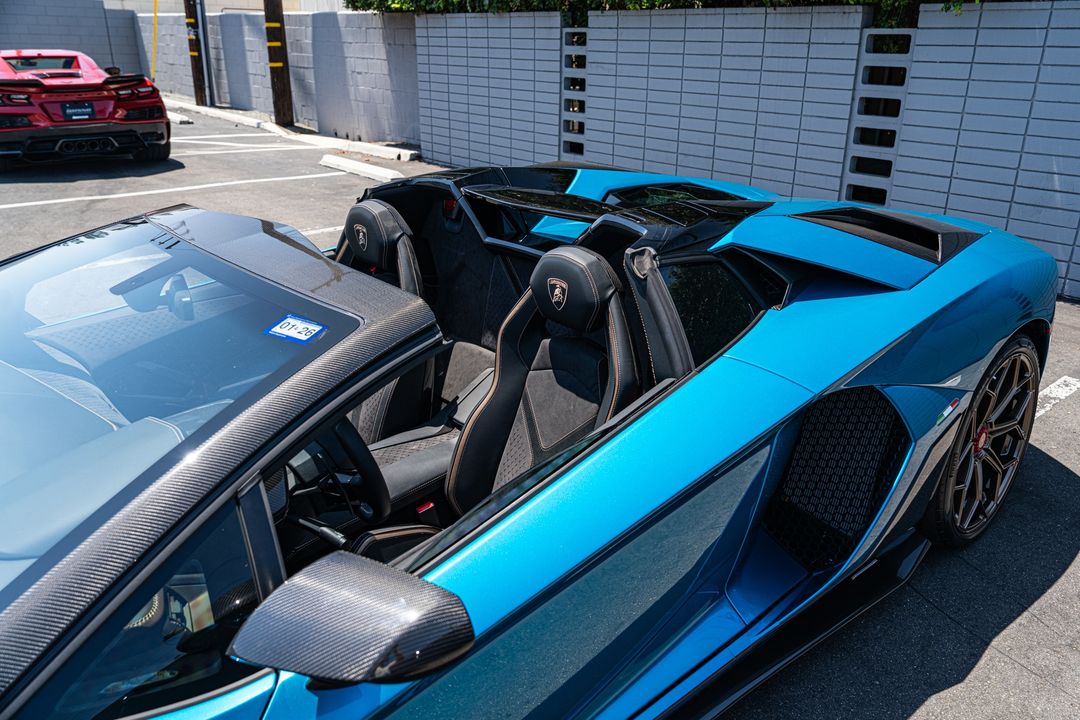 2022 Lamborghini Aventador