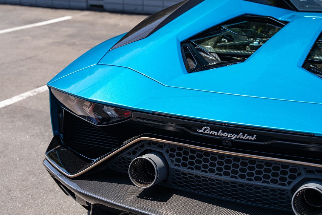 2022 Lamborghini Aventador
