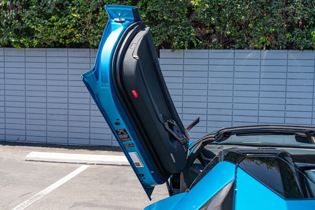 2022 Lamborghini Aventador