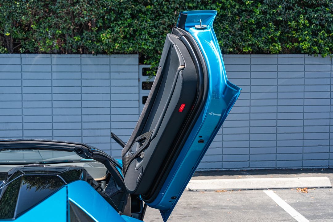 2022 Lamborghini Aventador