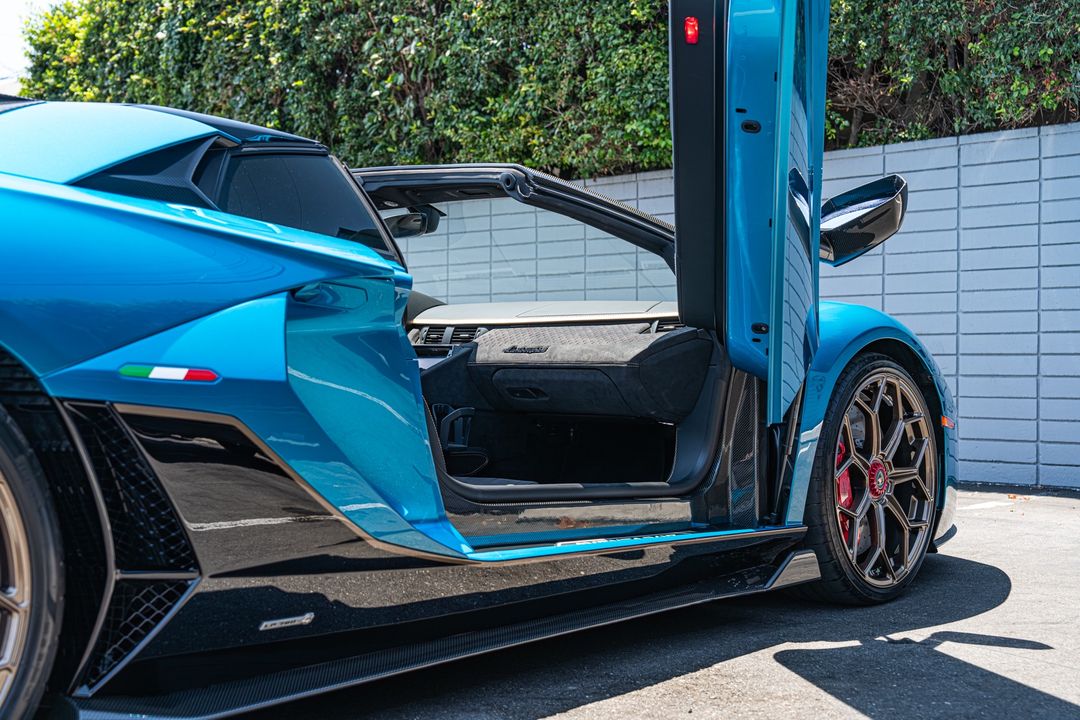 2022 Lamborghini Aventador
