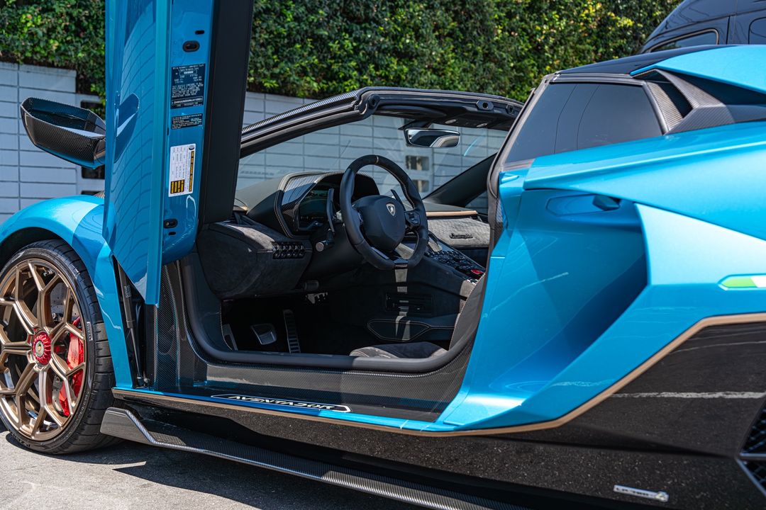 2022 Lamborghini Aventador