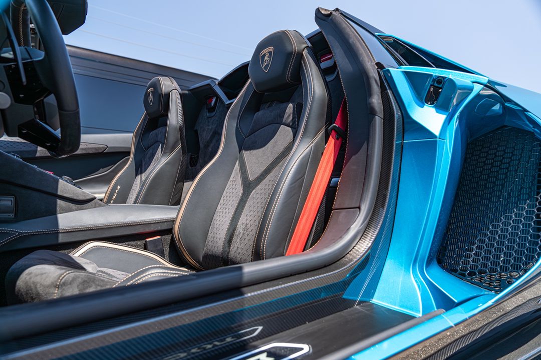 2022 Lamborghini Aventador