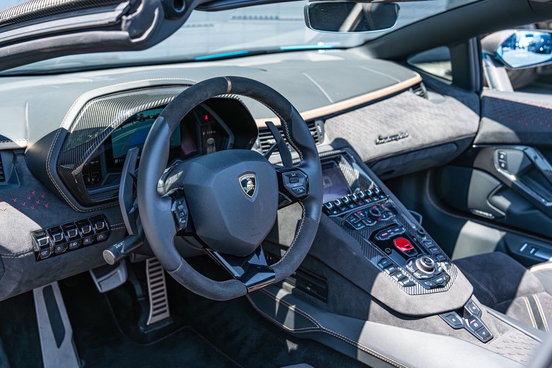 2022 Lamborghini Aventador