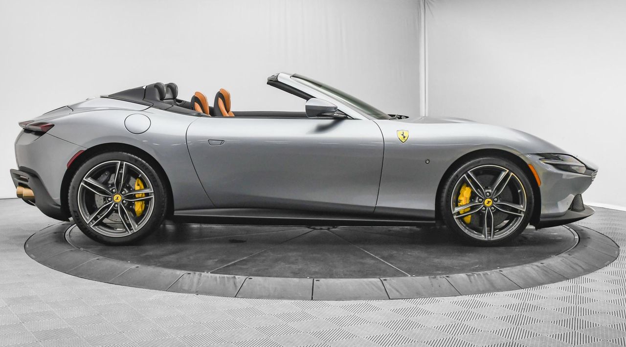2025 Ferrari Roma Spider