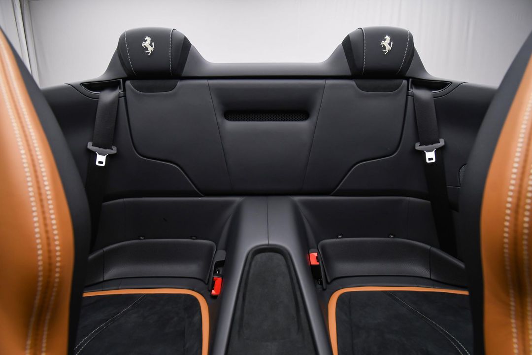 2025 Ferrari Roma Spider