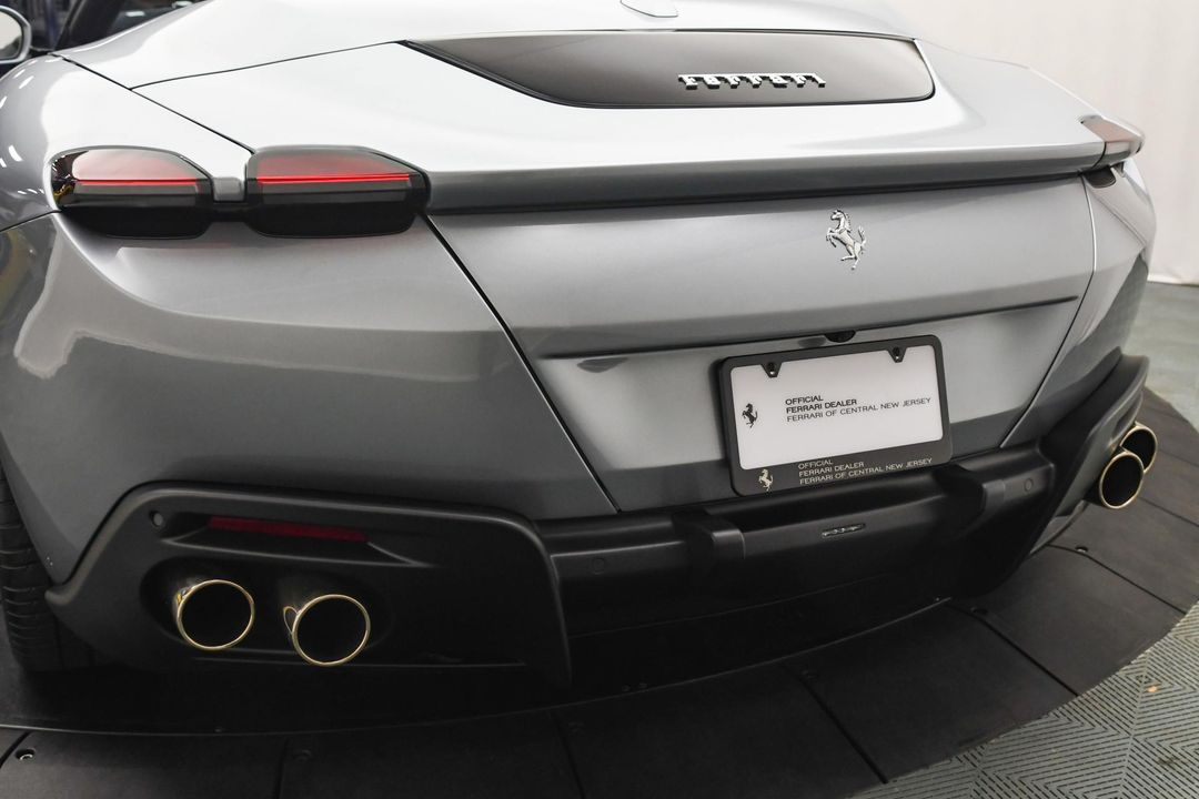 2025 Ferrari Roma Spider