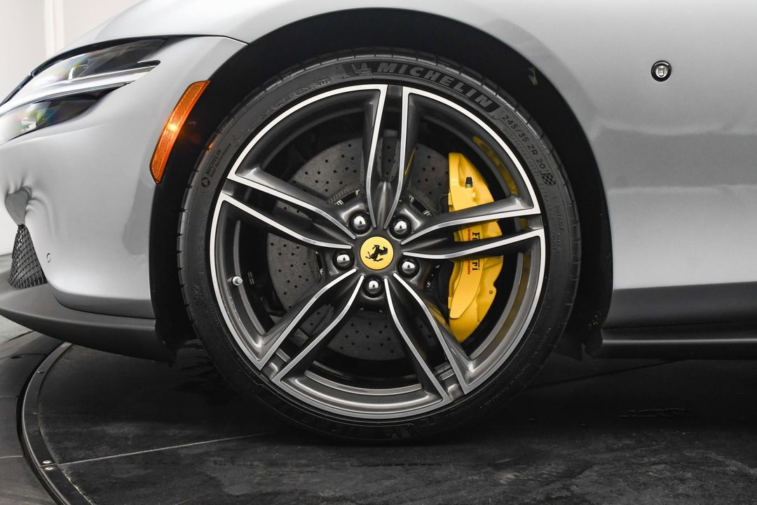 2025 Ferrari Roma Spider
