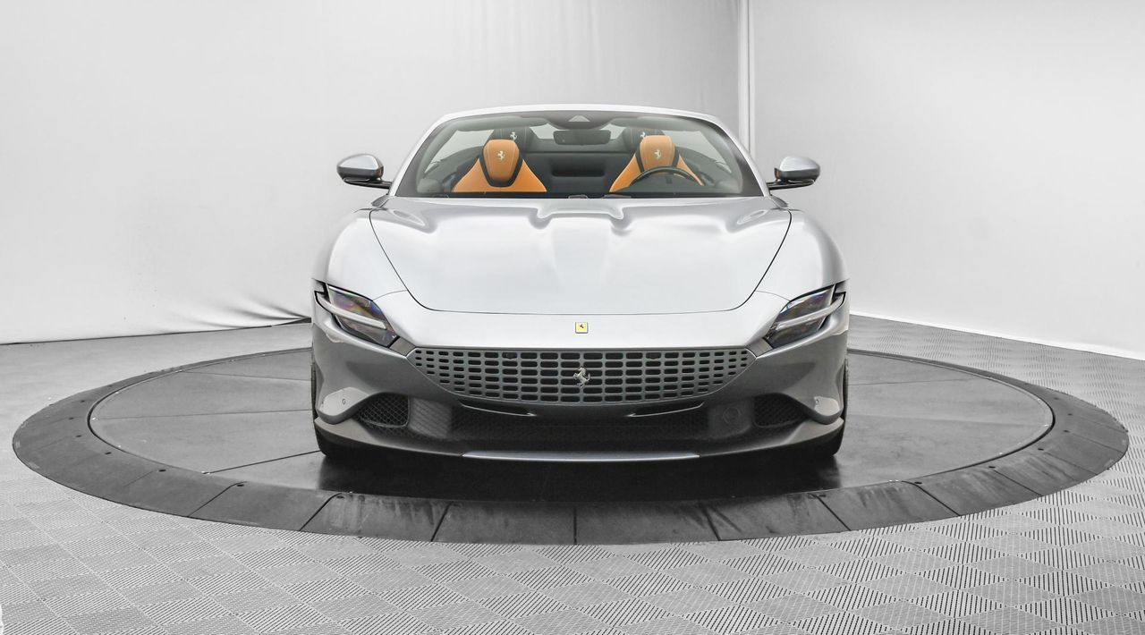 2025 Ferrari Roma Spider