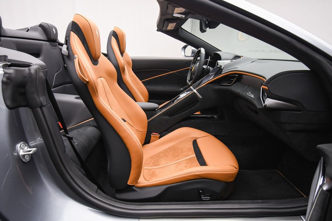 2025 Ferrari Roma Spider