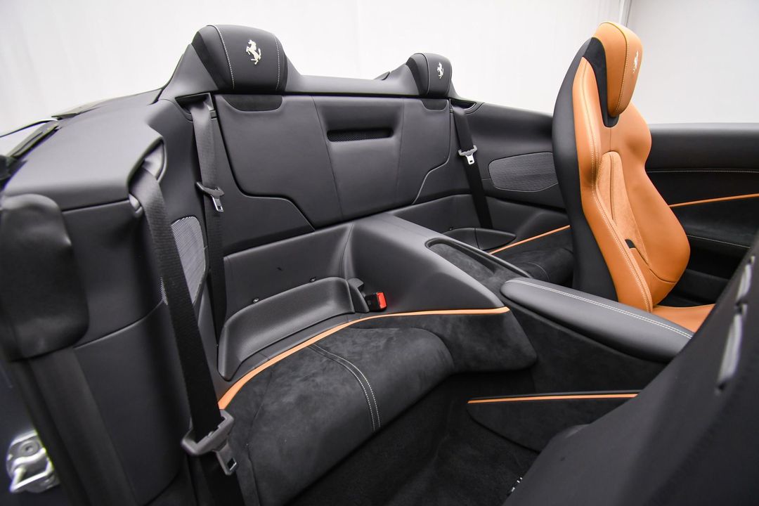 2025 Ferrari Roma Spider