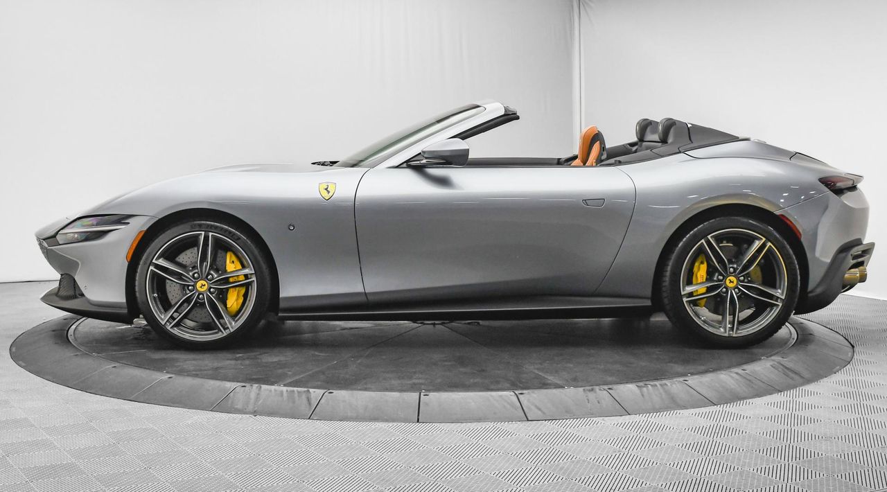 2025 Ferrari Roma Spider