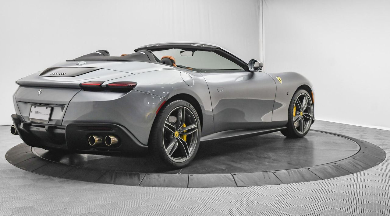 2025 Ferrari Roma Spider