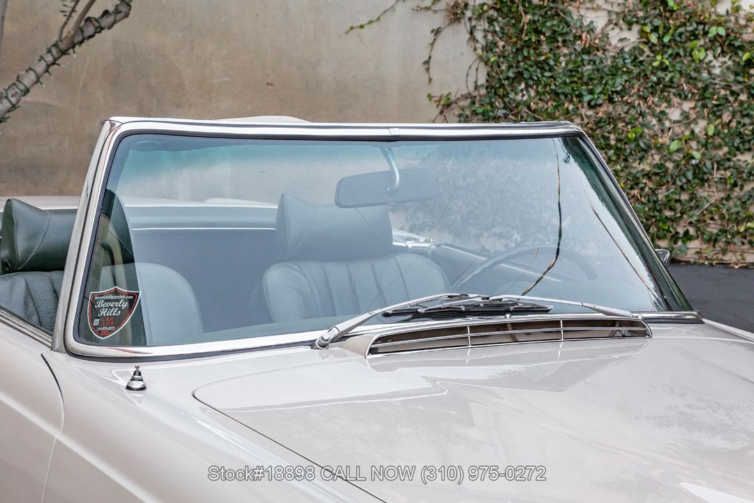 1970 Mercedes-Benz 280SL