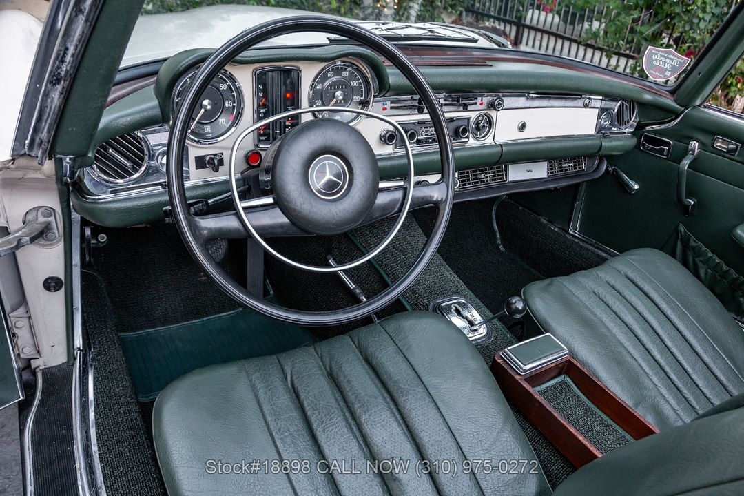 1970 Mercedes-Benz 280SL