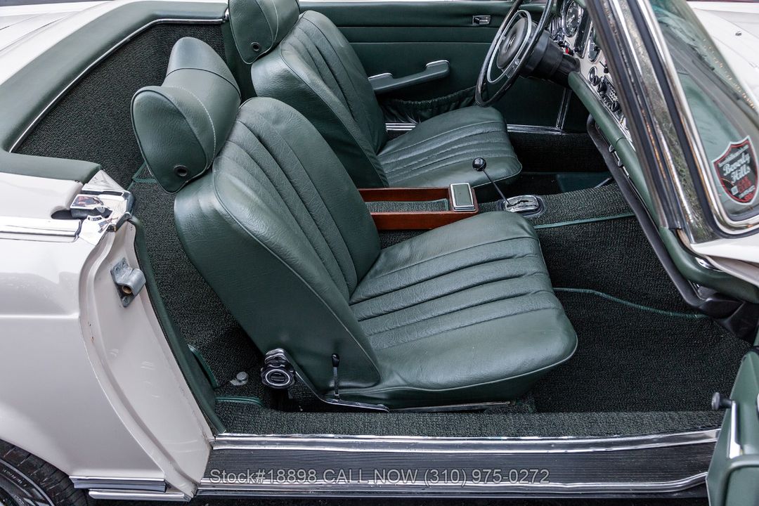 1970 Mercedes-Benz 280SL