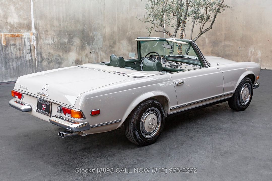 1970 Mercedes-Benz 280SL